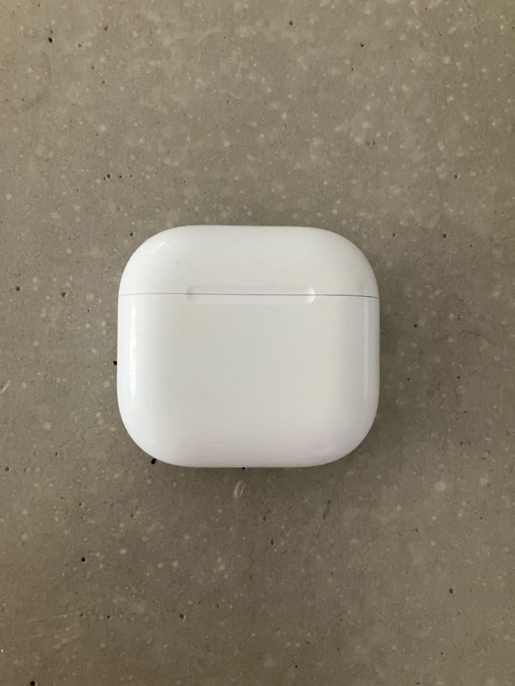 Apple Casques audio: APPLE AIRPODS 4 CASE ANC – D'occasion à Lausanne par mr.v 1