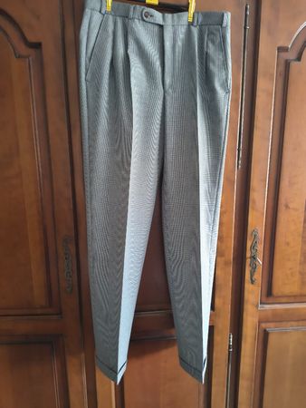 Herrenhose Grösse 44
