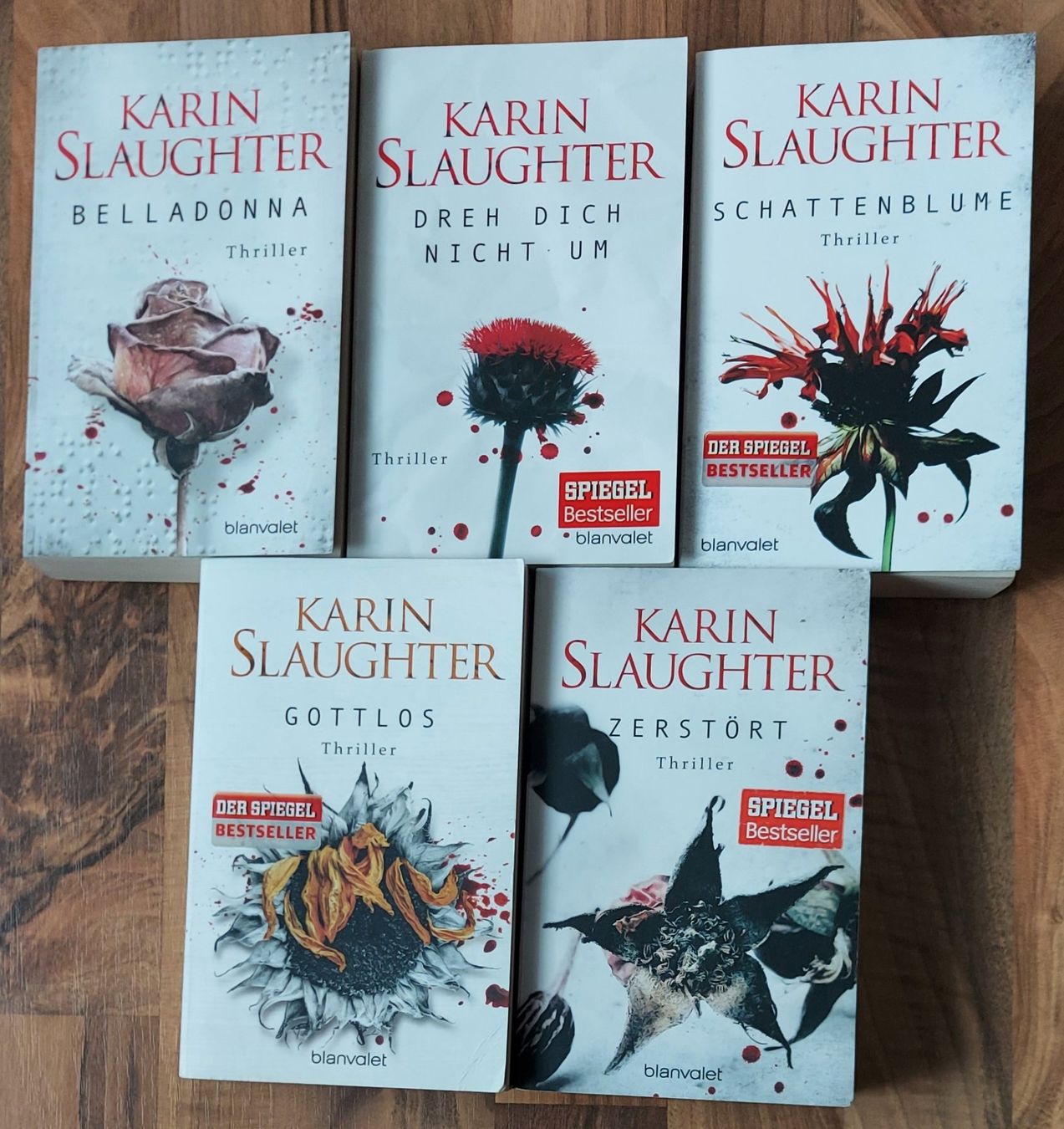 Bücher: Bücher von Karin Slaughter – Gebraucht aus Steckborn von Quo7