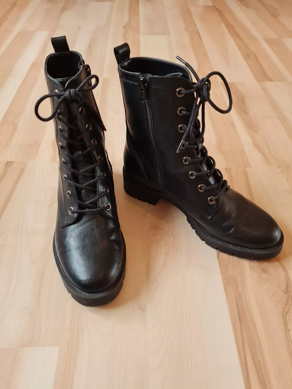 Scarpe da donna: Boots Grösse 38 – Usato da Ebnet venduto da Bejava