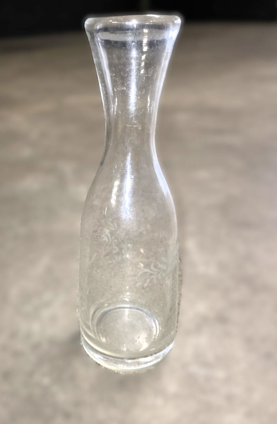 Gas-Geräte & -Technik: Glasflasche mit einzigartiger Gravur – Gebraucht aus Bern von Jec70