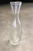 Glasflasche mit einzigartiger Gravur