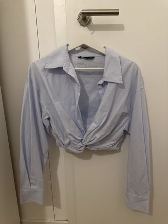 Chemise courte Zara bleu rayée nouée devant taille S