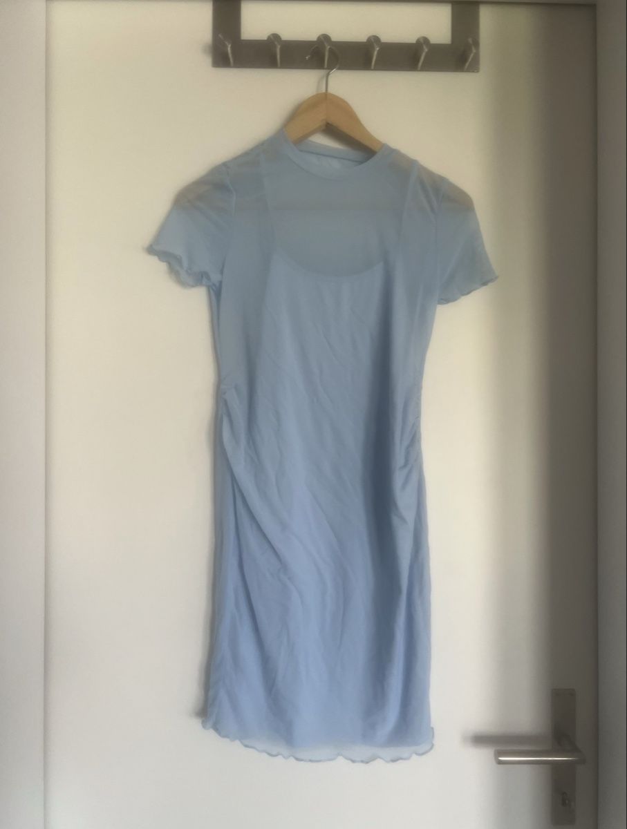 Robes: Hellblaues Schwangerschaftskleid Grösse S – Neuf (Voir description) à Dübendorf par ali_g7p8