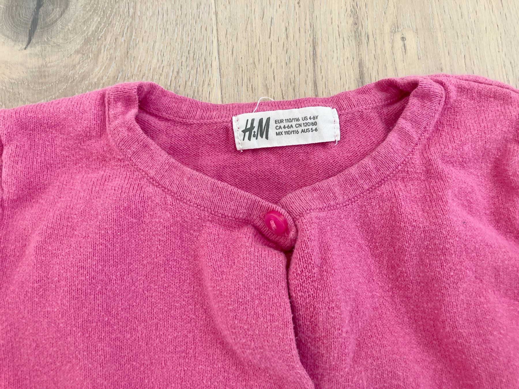 H&M Giacche & Cappotti: Feinstrick Jäggli pink, Gr. 110/116 – Usato da Eggenwil venduto da Lissi82 1