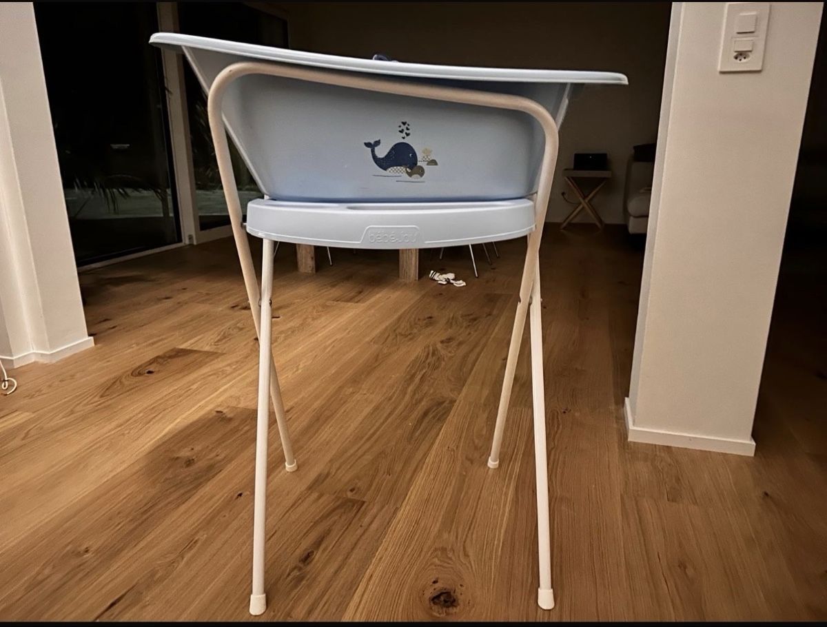 Vasche da bagno: Babybadewanne von bébéjou hellblau – Usato da Fislisbach venduto da AuroraByte