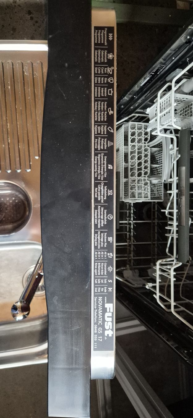Machines à laver la vaisselle: Geschirrspülmaschine gebraucht – D'occasion à Kerns par bmarkus01 3