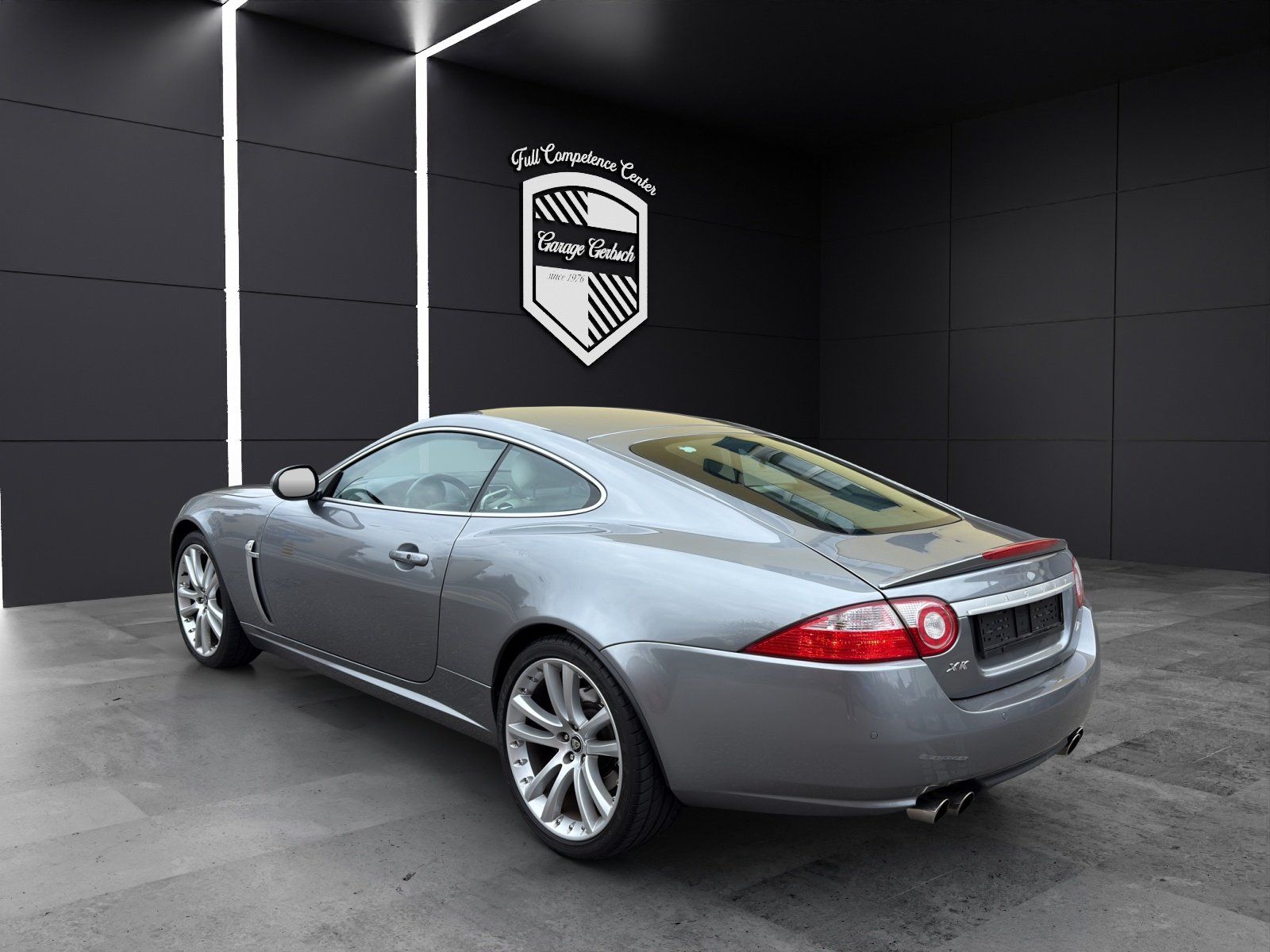 Jaguar Automobili: Jaguar XKR Coupé 4.2 V8 SC Automatic – Usato da Biglen venduto da SMAG. 4