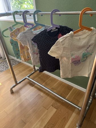 5 süessi Mädchen T-Shirts, Grösse 86/92, Sommer, Top Zustand