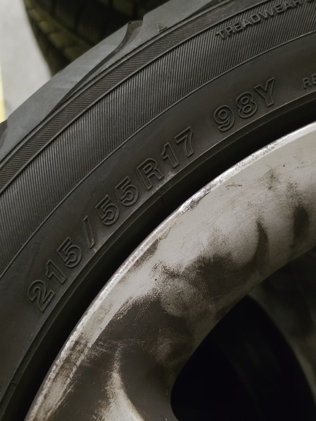 Pneumatici & Ruote complete: Mitsubishi 7x17 ET46 – Usato da Fislisbach venduto da artetuning 5