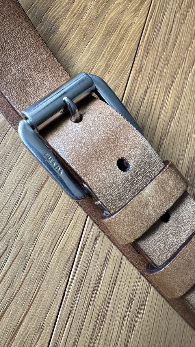 Prada Gürtel: Prada Leather Belt – Size 38/95 - Stylish Fall Accessory – Gebraucht aus Andermatt von stark19 1