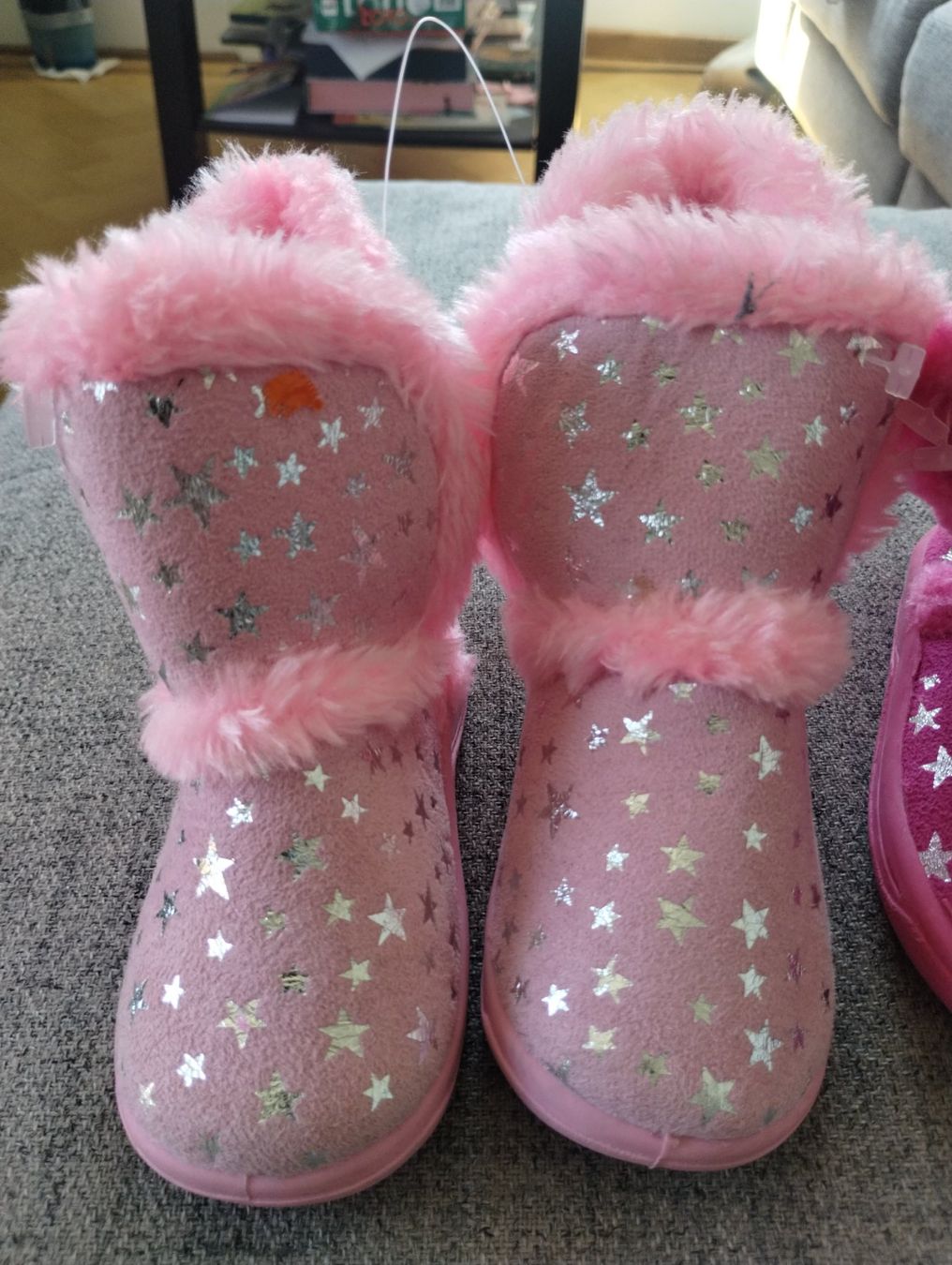Scarpe per ragazze: 2 paires Bottines 22 et 24 – Nuovo e nell'imballaggio originale da Lausanne venduto da Martinucci 1