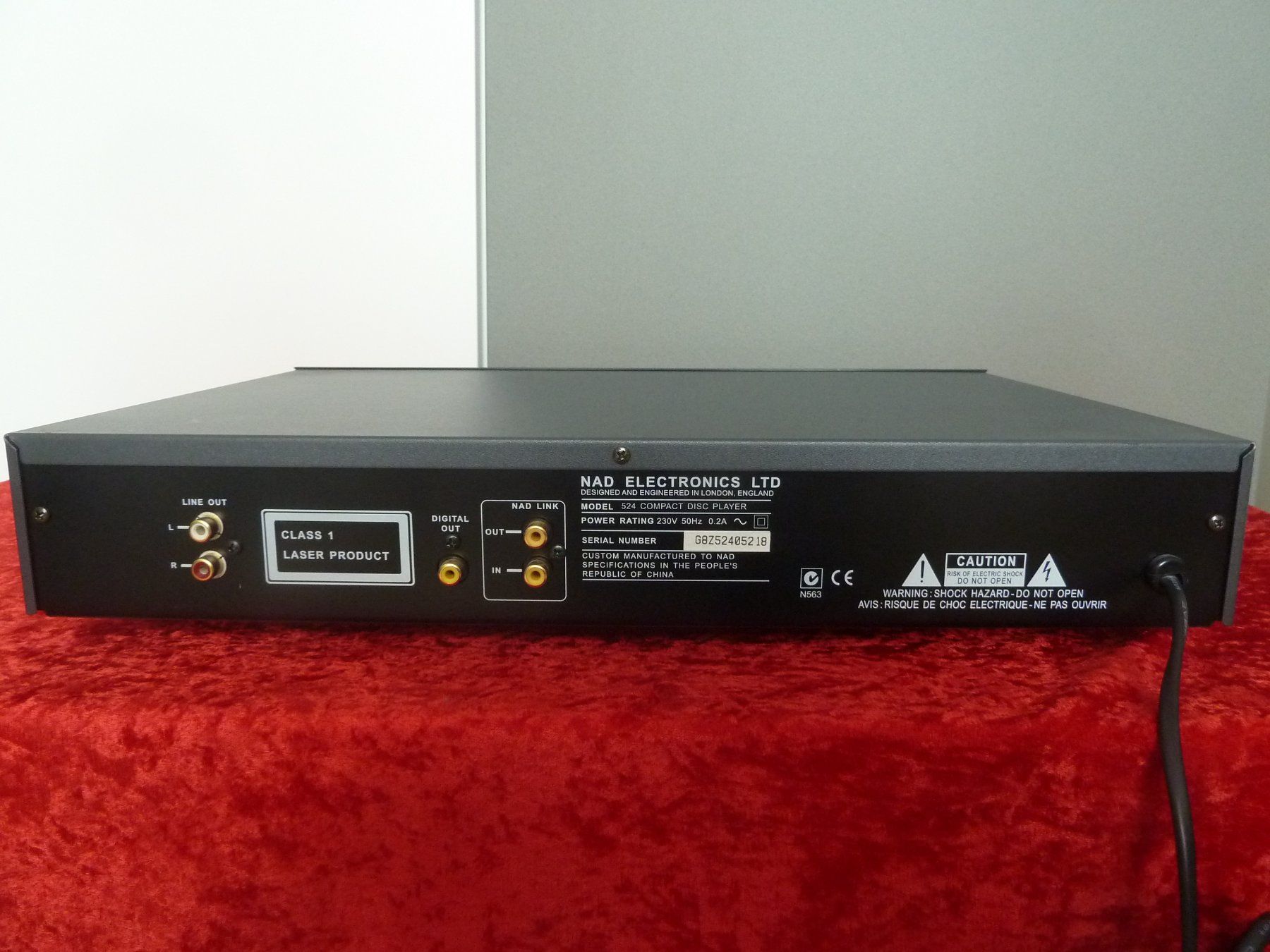 Nad Sistemi audio & multimediali: NAD CD Player  524 (Rowen Edition) – Usato da Affoltern am Albis venduto da Sennrtv 5