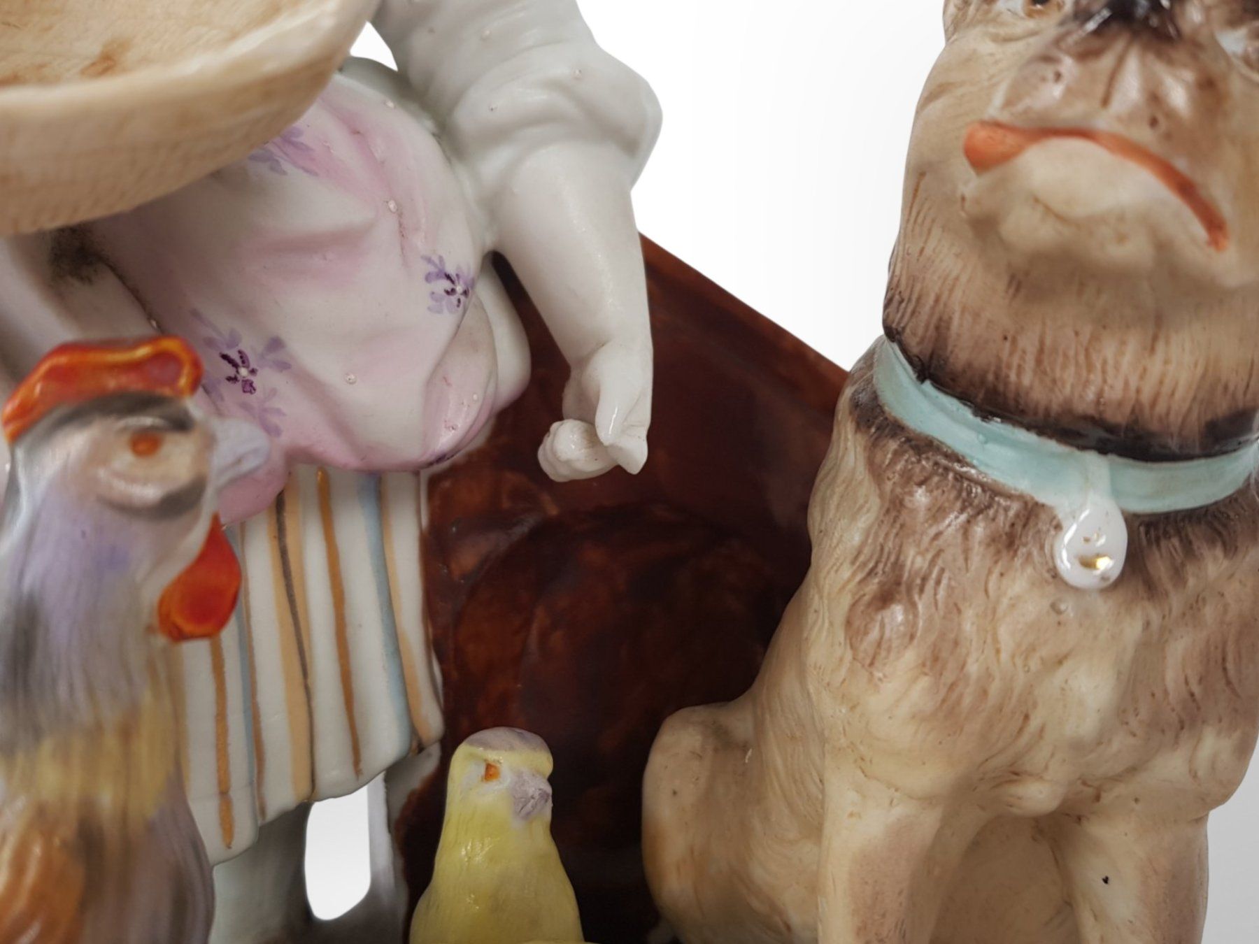 Figuren: Porzellanfigur Antik – Gebraucht aus Suhr von Restwert_Suhr 6