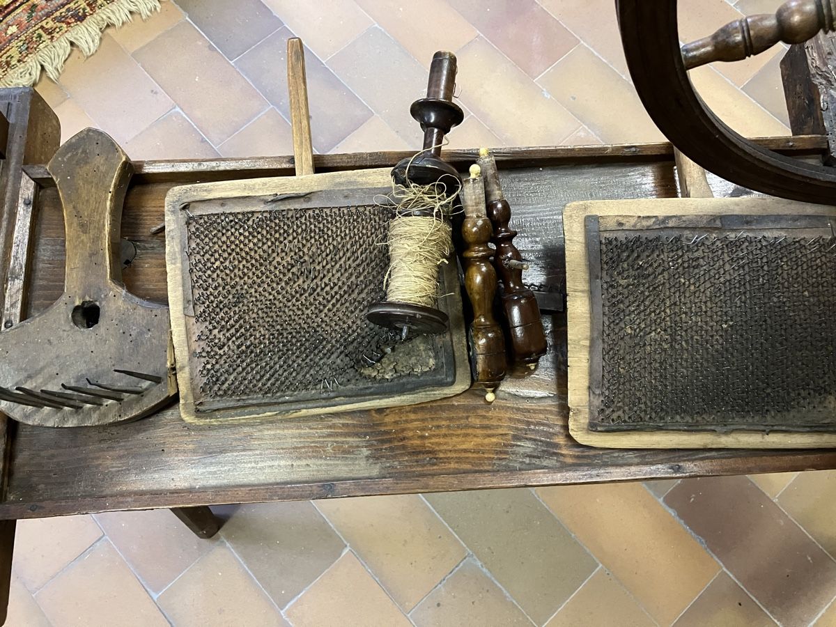 Rouets anciens: Antike Spinnräder – D'occasion à dietikon par Fisdirektor 7