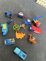 Set an kleinen Figuren teils ü-ei