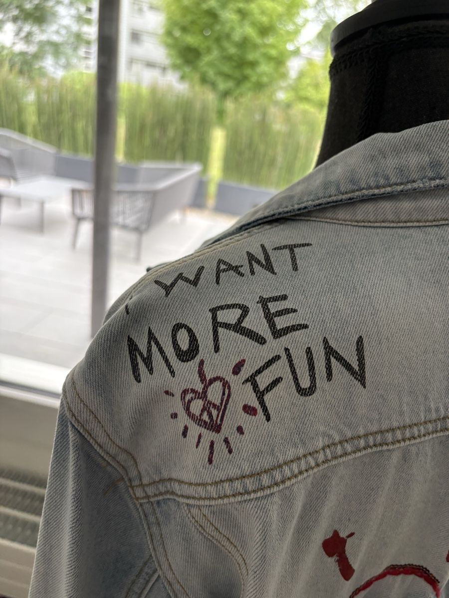 Desigual Jacken: Desigual Jeans Jacke – Gebraucht aus Steinhausen von Alphorn65 3