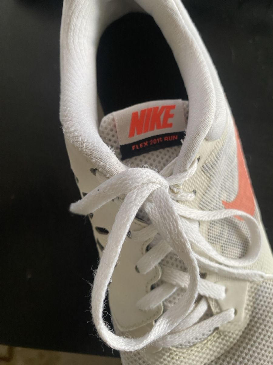 Nike Scarpe da donna: Nike Flex 2015 Run Damen Gr. 39 – Usato da Ittenthal venduto da Lorinakuprecht0 2