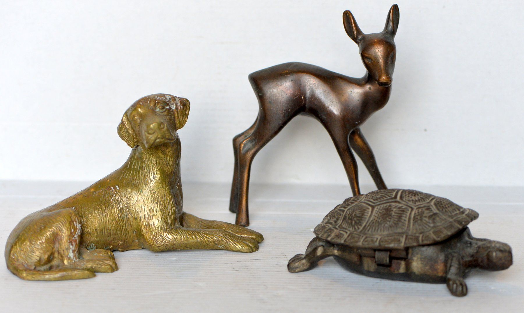 Statuette: Lot de trois animaux en métal – Usato da Neuchâtel venduto da Neuchatel