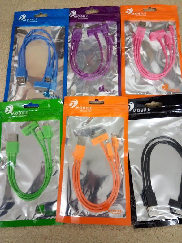 Cavi: Multi USB Ladekabel iPhone 4 3GS iPod Handy Samsung neu – Nuovo e nell'imballaggio originale da Ermatingen venduto da rik4rdo