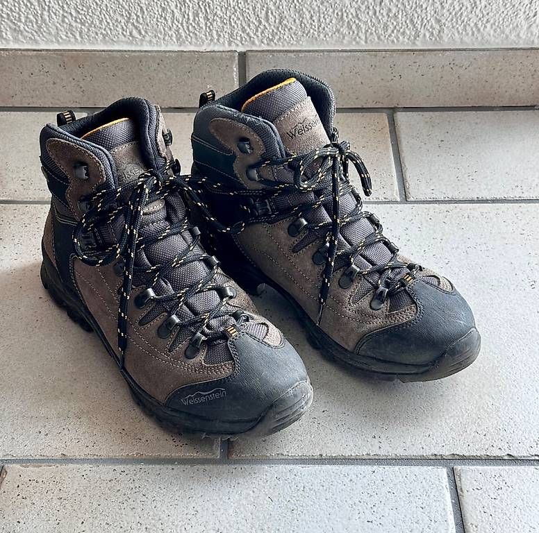 Herrenschuhe: Wanderschuhe Grösse 41 – Gebraucht aus Gersau von walin_6442 2