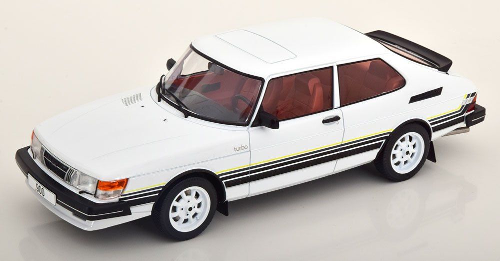 Saab 900 Turbo weiss 1/18 MCG NEUHEIT (Neu und originalverpackt) in ...