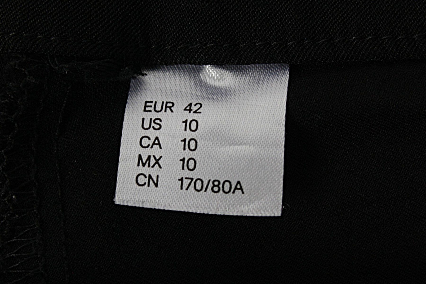 H&M Hosen: H&M Hose schwarz 42 – Gebraucht aus Zollikofen von Restwert_Zollikofen 2