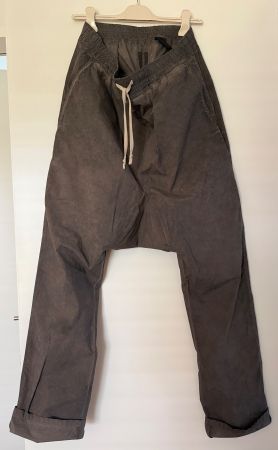 Die Rick Owens DRKSHDW Drop Crotch Drawstring Hose