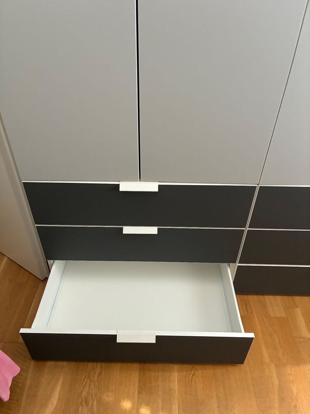 Armadi: Armoire 4 portes en 3 couleurs – Usato da Neuchâtel venduto da RitaLaura 2