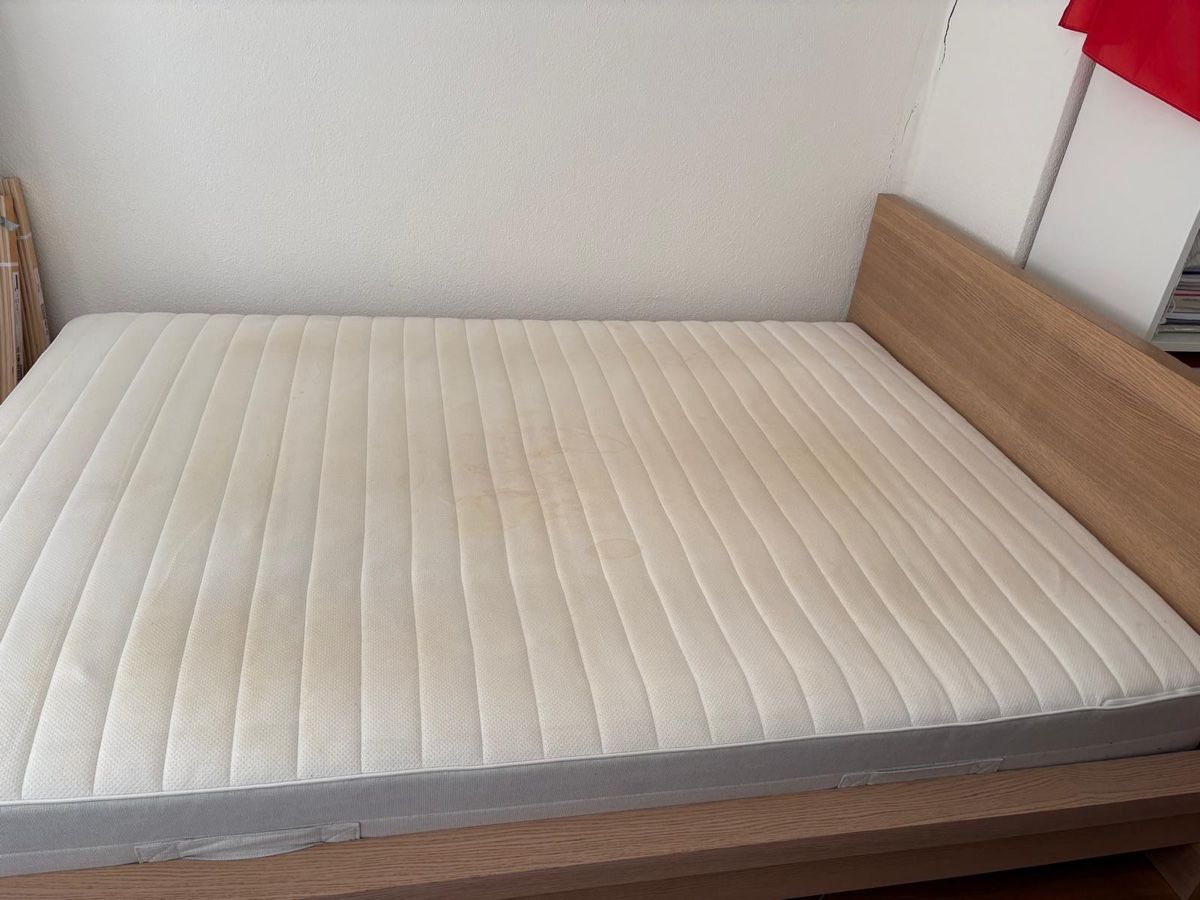 Betten: Bed Frame and Mattress – Gebraucht aus Zürich von Francescoooo 3
