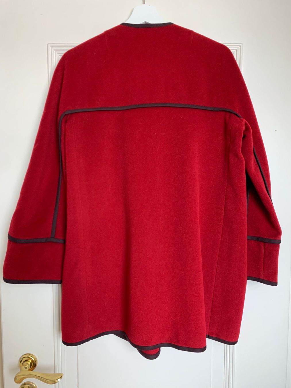 Akris Cappotti: Cool light weight coat Akris Punto 34 – Usato da Sankt Gallen venduto da DDDAAA 3