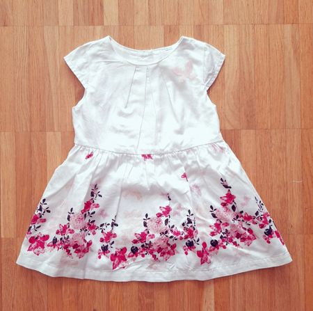 🌸🌞🌹 Festliches Kleid Gr. 68, weiss mit Blumen