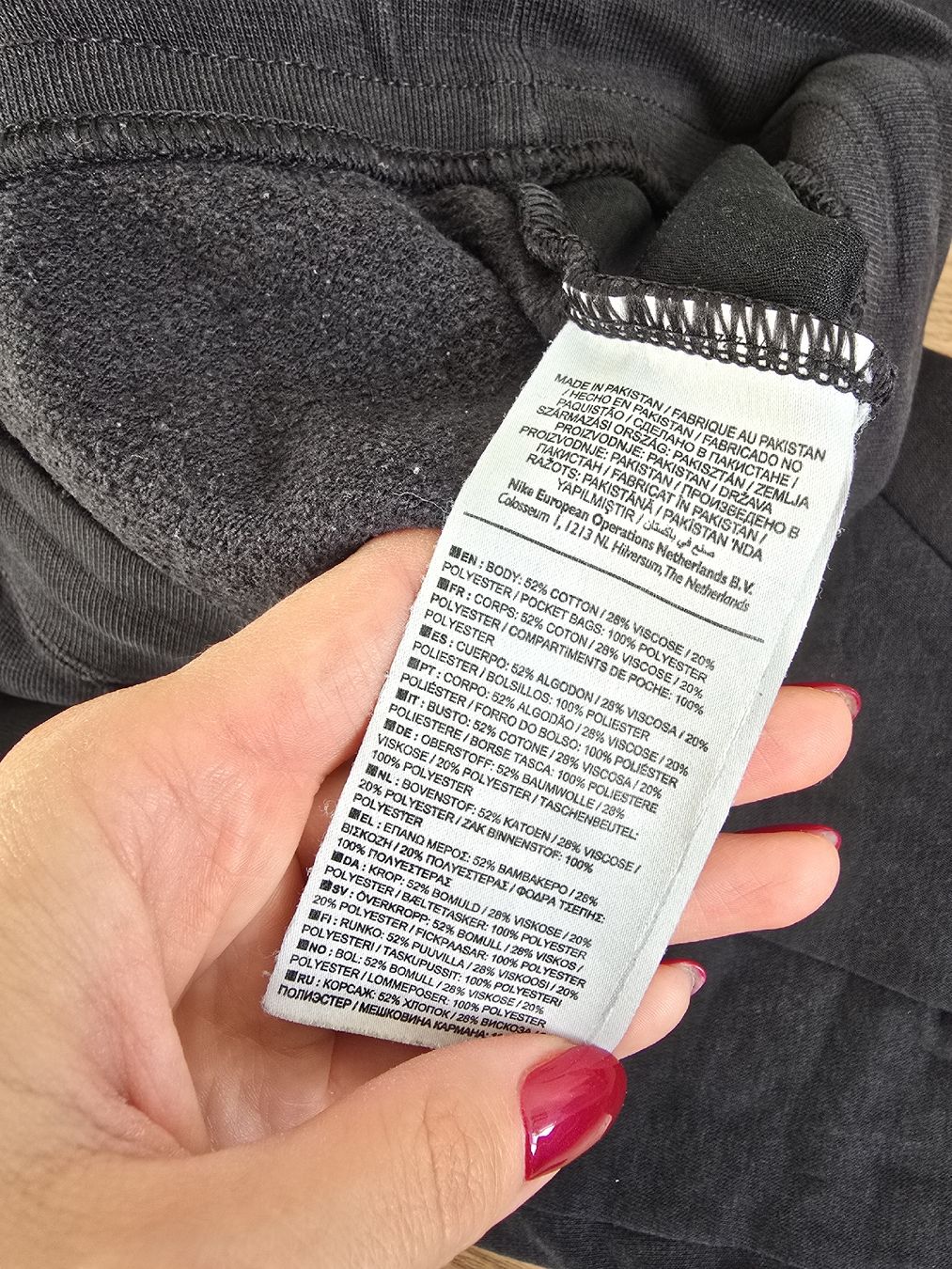 Nike Pantalons: Nike Joggers - Grösse M – D'occasion à Balterswil par kth_pvl2 2