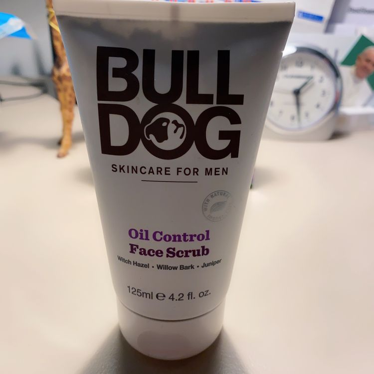 Bulldog oil Control Face Scrub Kaufen auf Ricardo