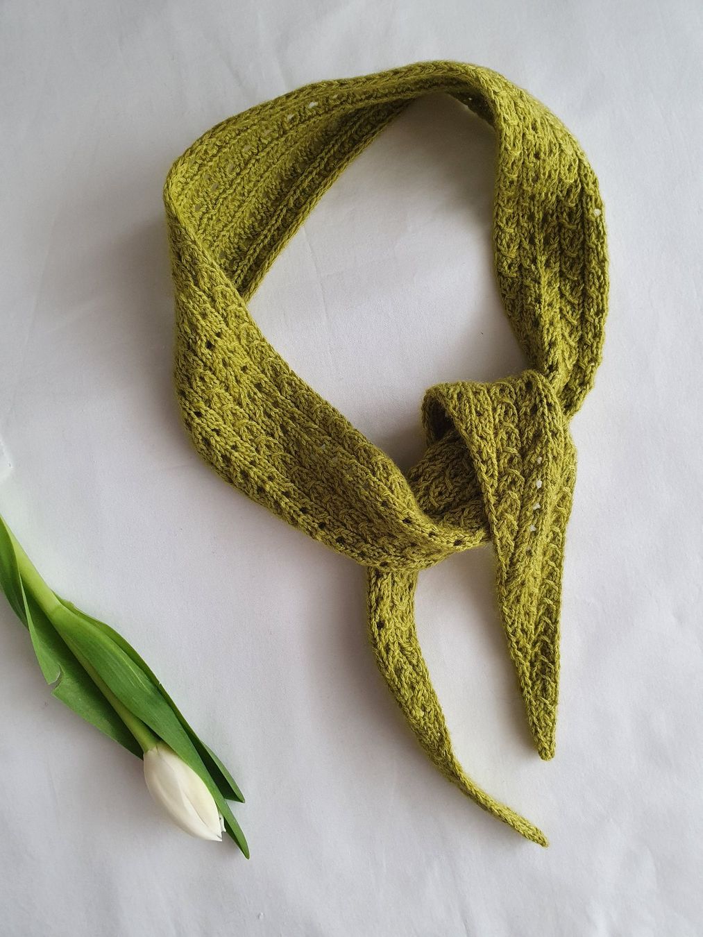 Foulard & Sciarpe: Mini scarf, Strickschal, Handgestrickt, Unikat, Geschenk – Nuovo e nell'imballaggio originale da Neunkirch venduto da Sandramay 4