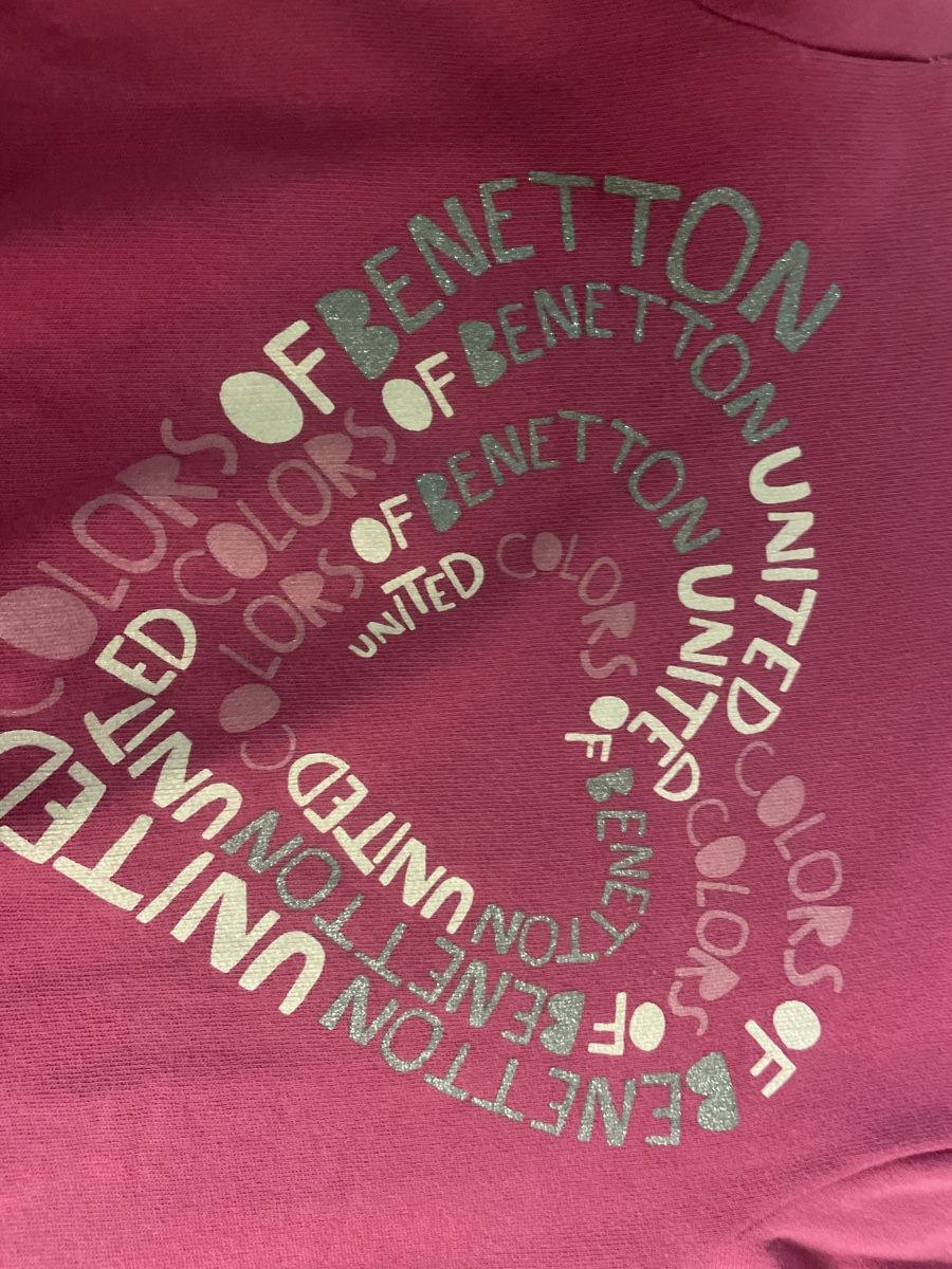 Benetton Maglioni & Felpe: 2 Mädchen Benetton Pullover Gr. 130 – Usato da Obergerlafingen venduto da cabo4 2