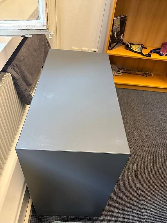Regale: Büromöbel mit Tablar – Gebraucht aus Schmerikon von lis_lj2v 3