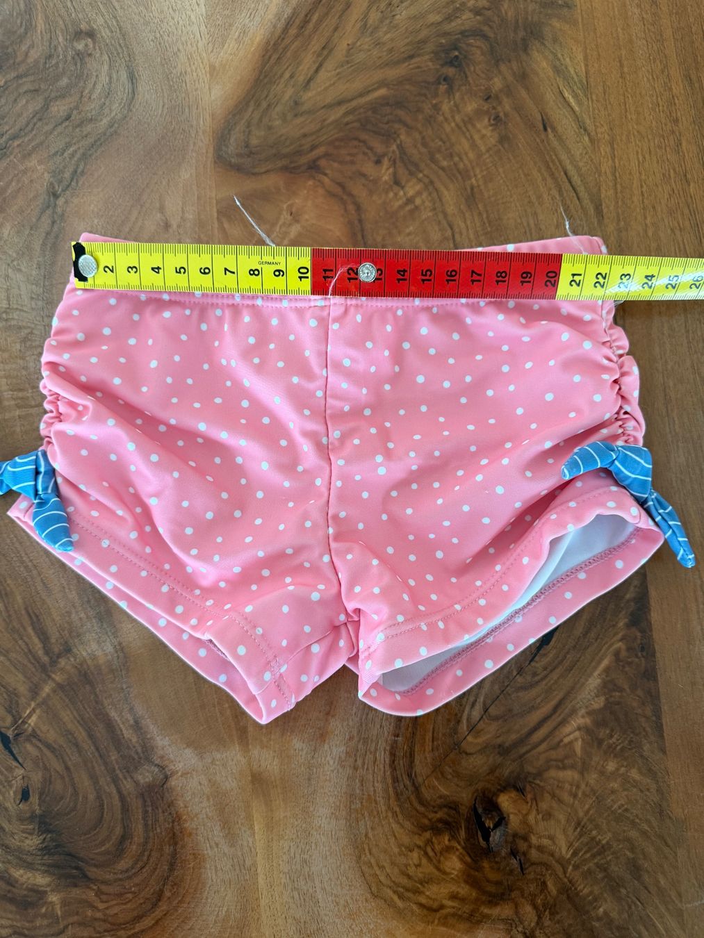 Costumi da bagno & Bikini: Badeanzug von Playshoes, Grösse 98/104 – Usato da Haslen AI venduto da s176 5
