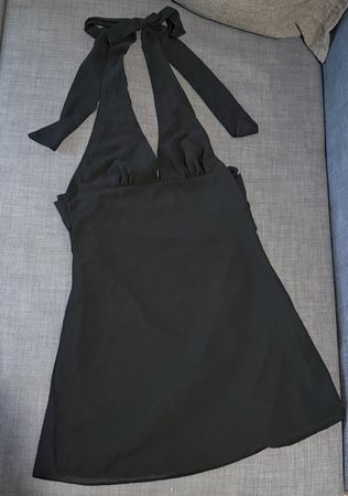 kleid schwarz Neckholder kurz guter Zustand
