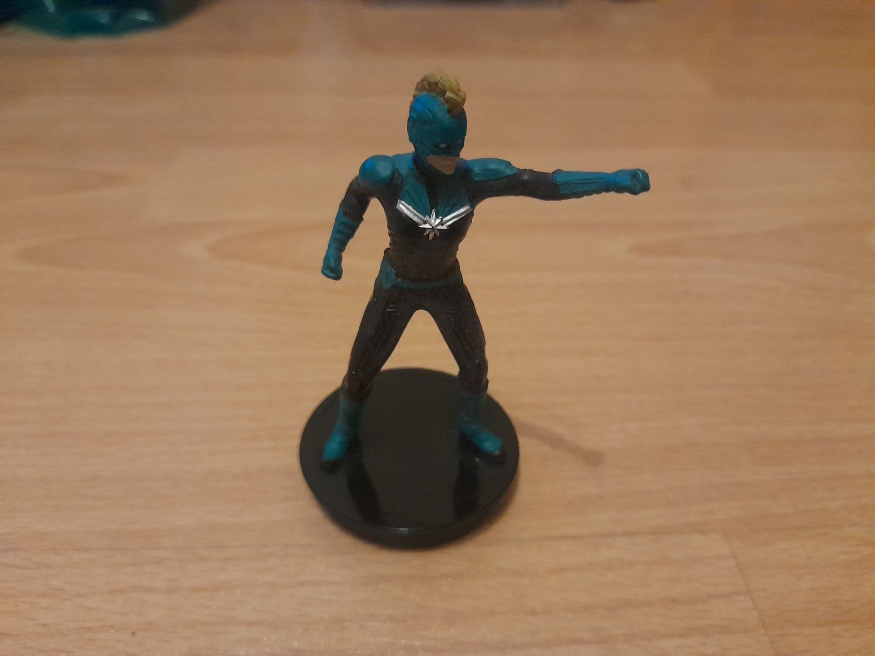Marvel Figuren: Captain Marvel Miniatur Figur 8.5cm – Gebraucht aus Lustmühle von chevi03