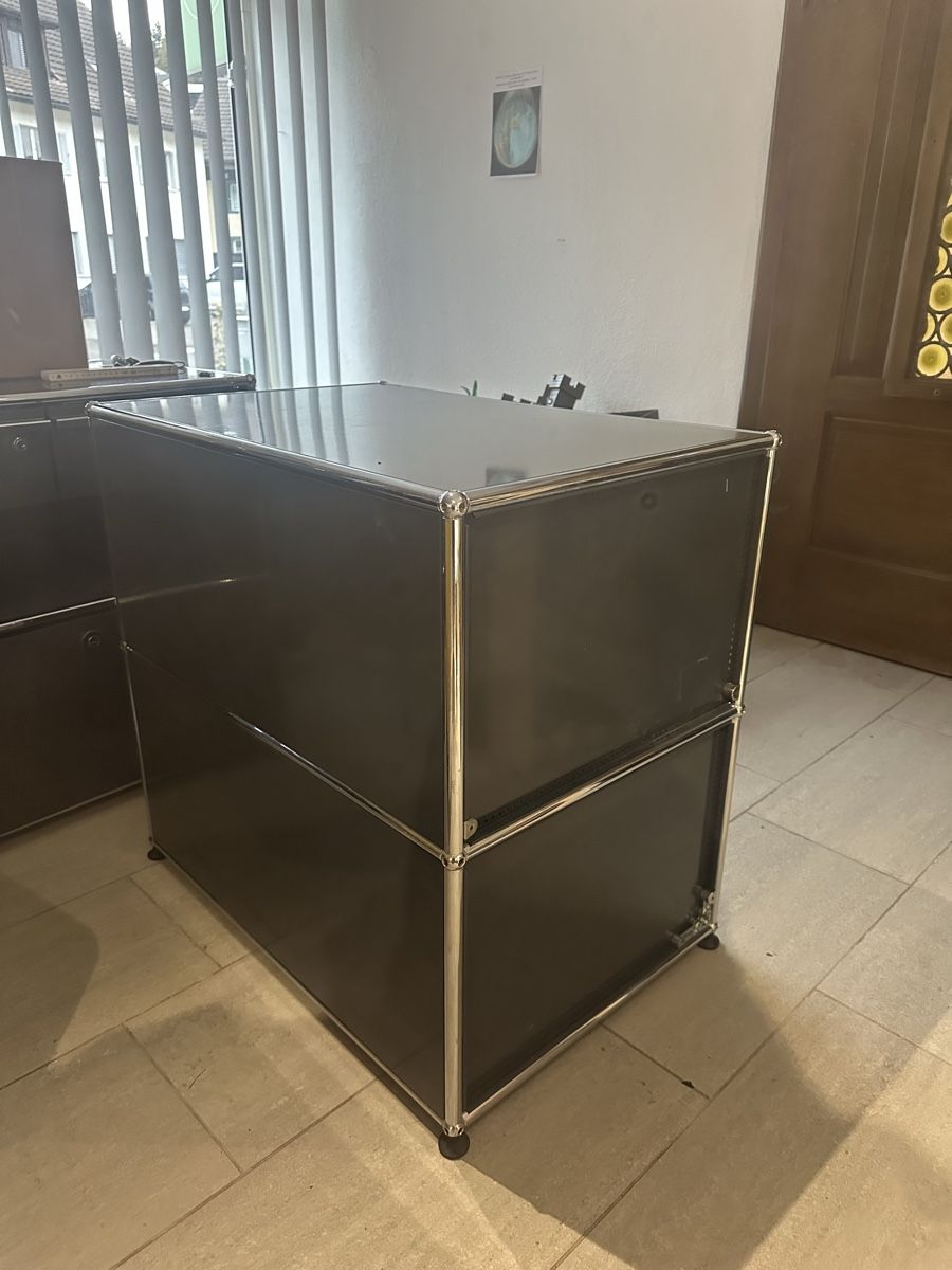 USM Commodes: USM Haller Kommode – D'occasion à Endingen par country_family 5