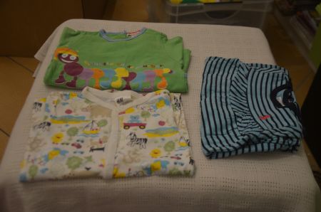 TAILLE 62 - 3 PIJAMAS