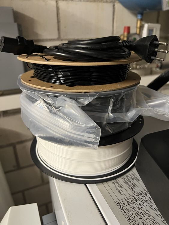 Creality Imprimante 3D: Creality Ender 3 V3 SE + PLA/TPU – Komplett, kaum genutzt – D'occasion à Dänikon ZH par RAFIMIKI 2