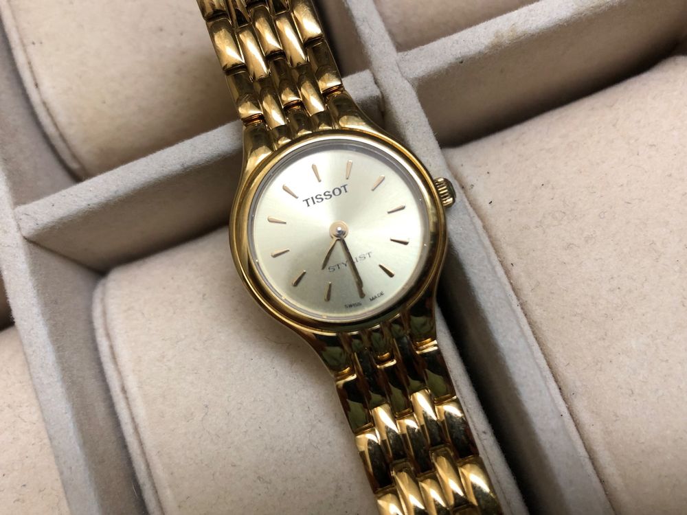 Montre Tissot Styliste pour femme 23mm en bonne tat Kaufen auf