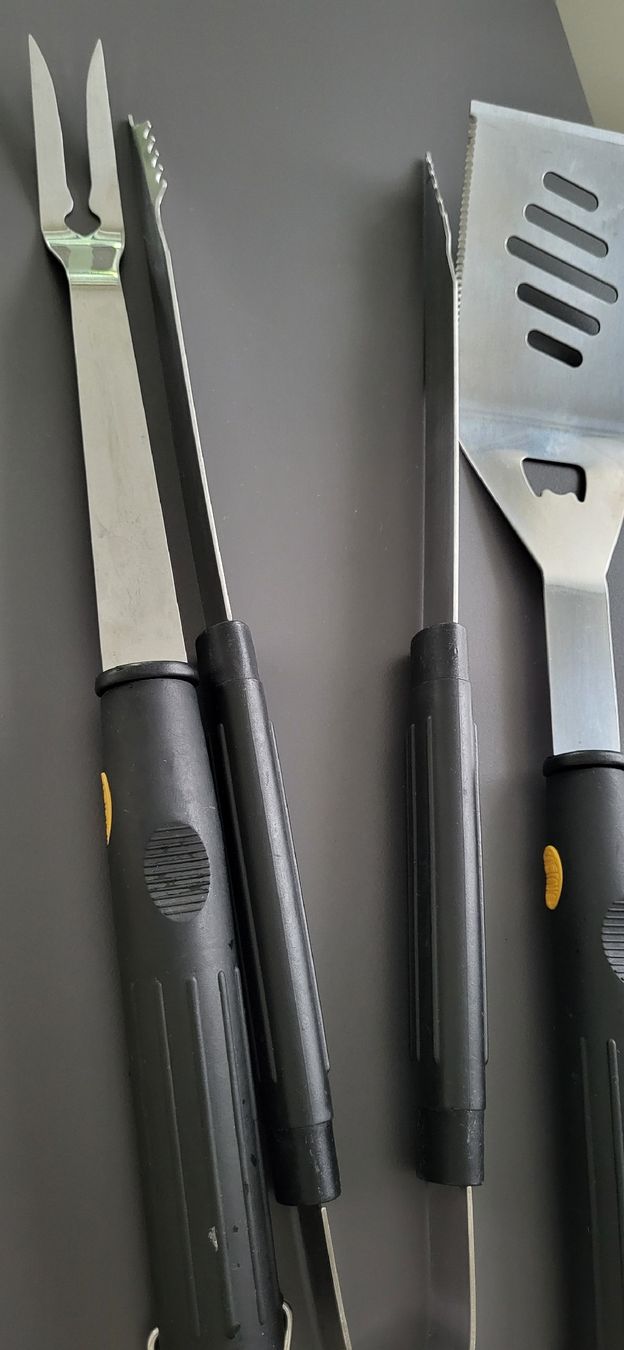 Bestecksets: Grillbesteck 3 - teilig – Gebraucht aus Merenschwand von Boonie 3