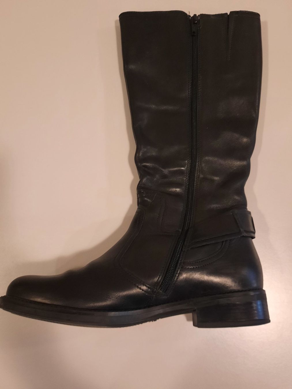 Tamaris Damenschuhe: Stiefel Tamaris schwarz – Gebraucht aus Zürich von ONVA-RE-USE 3