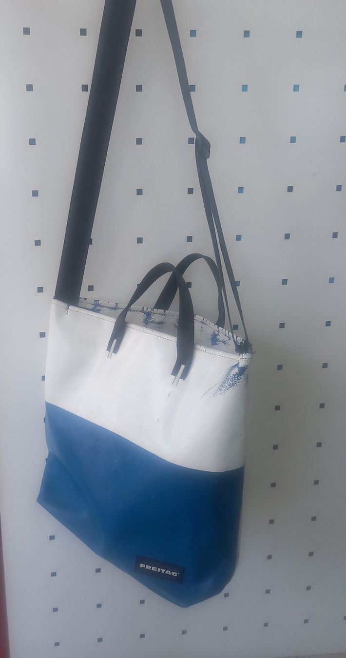 Freitag Sonstige Kleidung & Accessoires: Freitag Bob – Gebraucht aus Minusio von epp_cty9