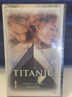 VHS Titanic widescreen scellé + Bambi VF