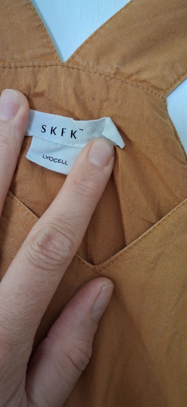 Skunkfunk Vestiti: SKFK Latzkleid 40 Lyocell – Usato da Zunzgen venduto da NiBe99 1