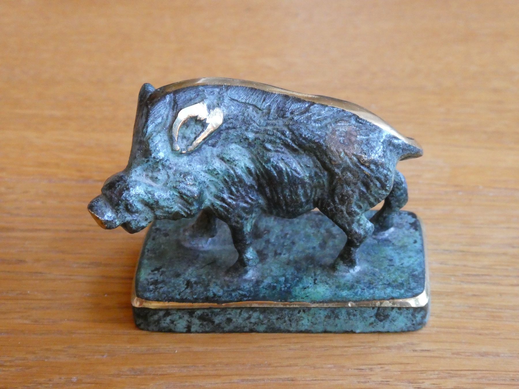 Statuette: Bronzeguss schöne Wildsau als Briefbeschwerer oder so..... – Usato da Lüchingen venduto da Eeizo